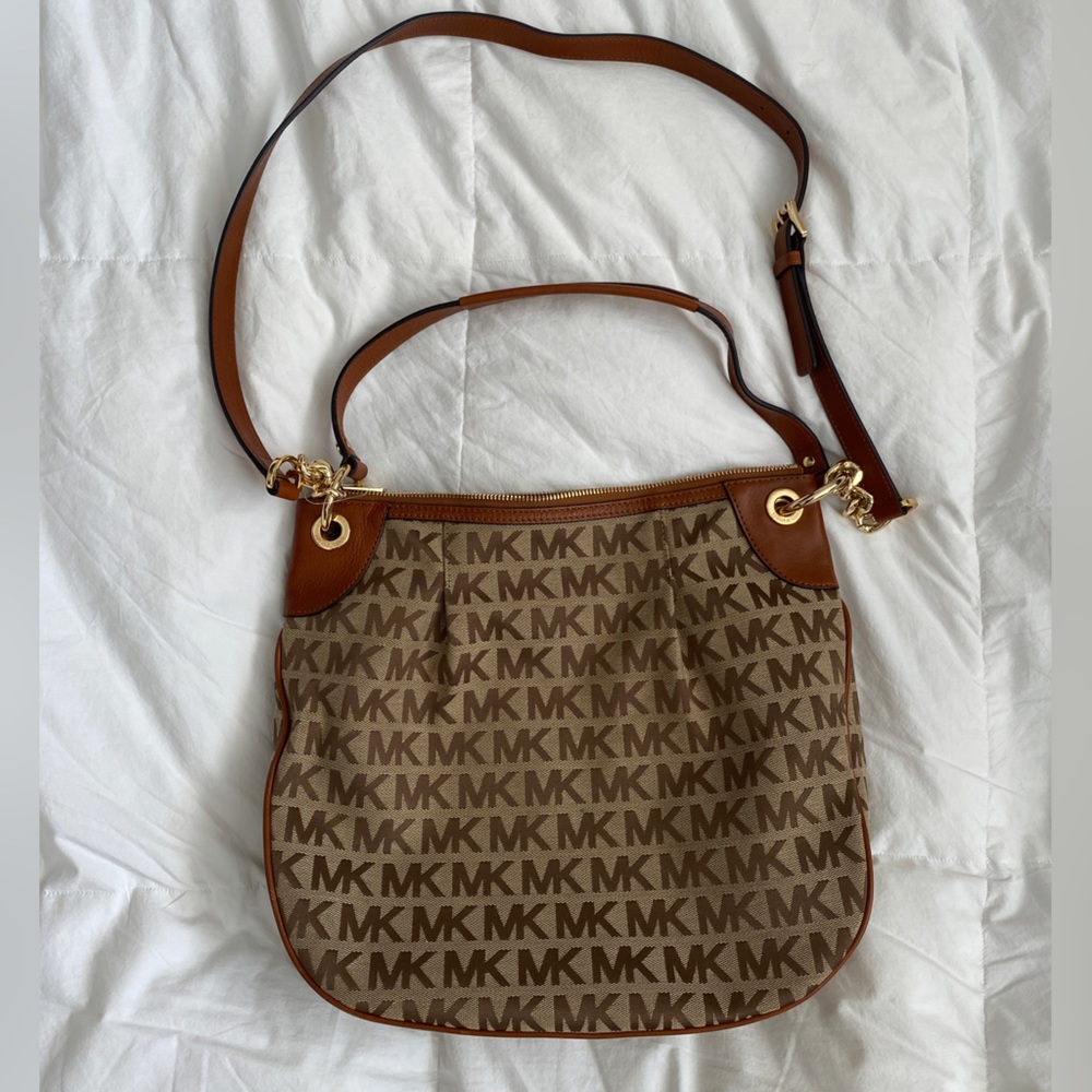 Michael Kors Crossbody Bag